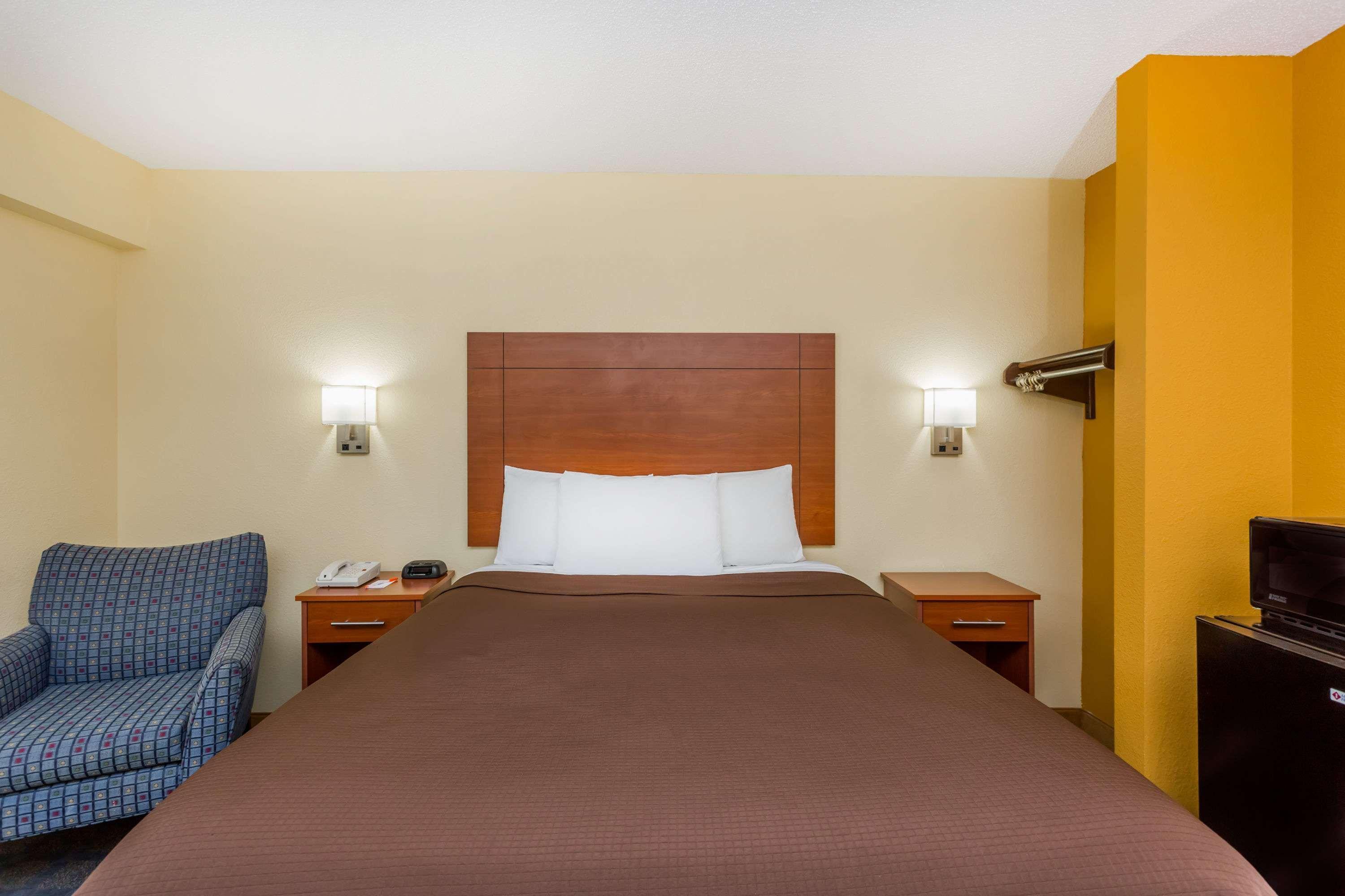Quality Inn Spartanburg Exterior foto